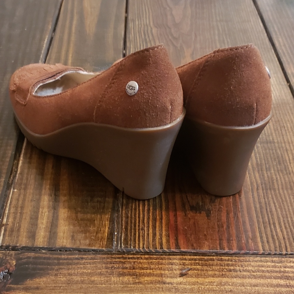 Ugg Women's wedges shoes brown size 5 - Picture 2 of 6